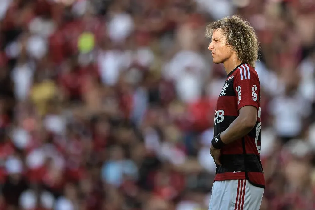 David Luiz está sem espaço no Flamengo. Foto: Thiago Ribeiro/AGIF