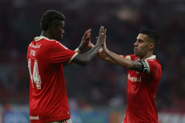 Gabriel e Vitão. (Photo by Silvio Avila/Getty Images)