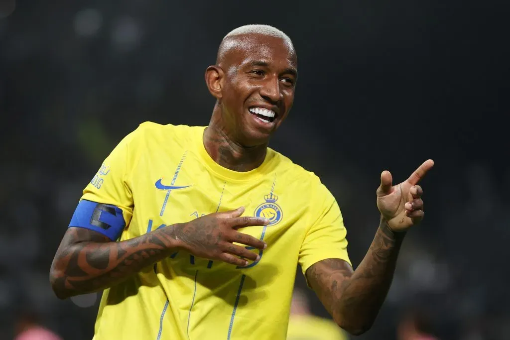 Talisca em ação pelo Al-Nassr (Photo by Francois Nel/Getty Images)