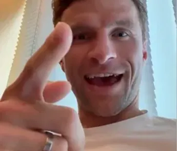 Thomas Müller provoca compatriota alemão, Kai Havertz | Foto: Reprodução