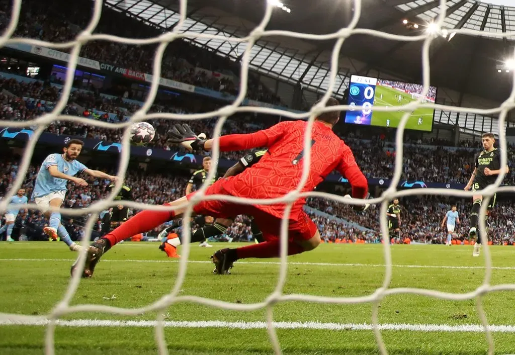 Manchester City conseguiu ser campeão após deixar o Real Madrid pelo caminho. Foto: Clive Brunskill/Getty Images