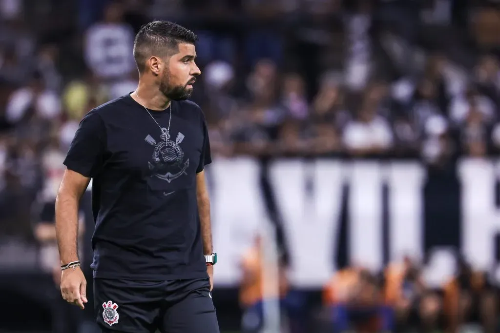 Oliveira chegou recentemente ao Corinthians. Foto: Marcello Zambrana/AGIF