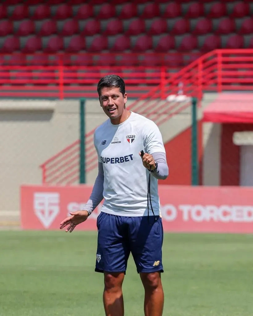 Thiago Carpini terá algumas semanas para preparar o São Paulo para Libertadores \ Foto: divulgação/saopaulofc