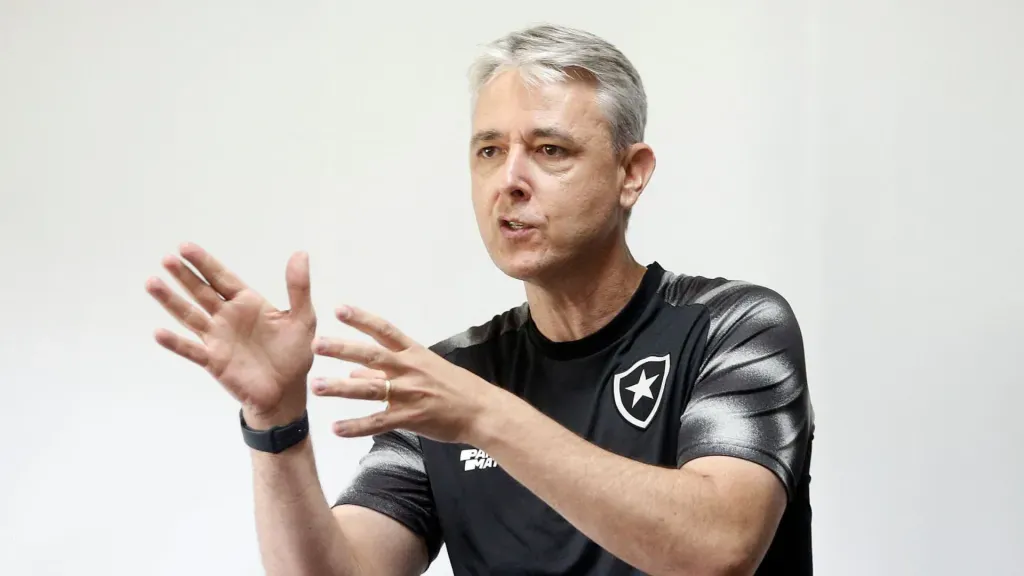 Tiago Nunes Botafogo 2024