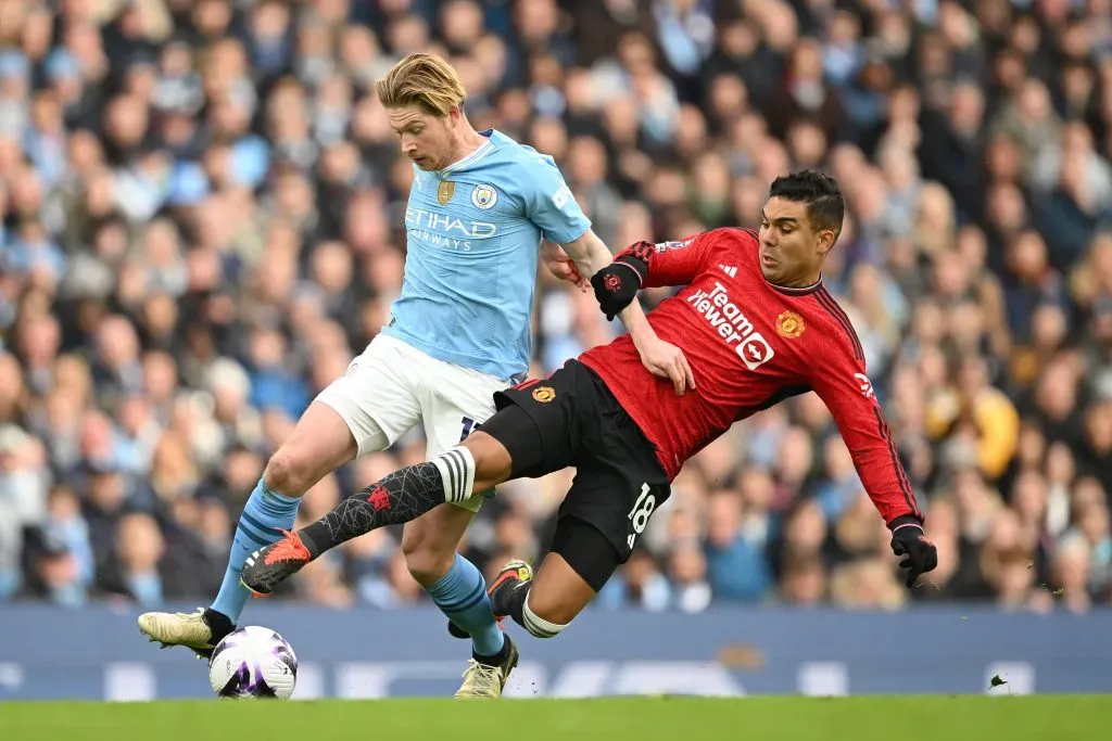 Casemiro em ação pelo United. (Photo by Michael Regan/Getty Images)