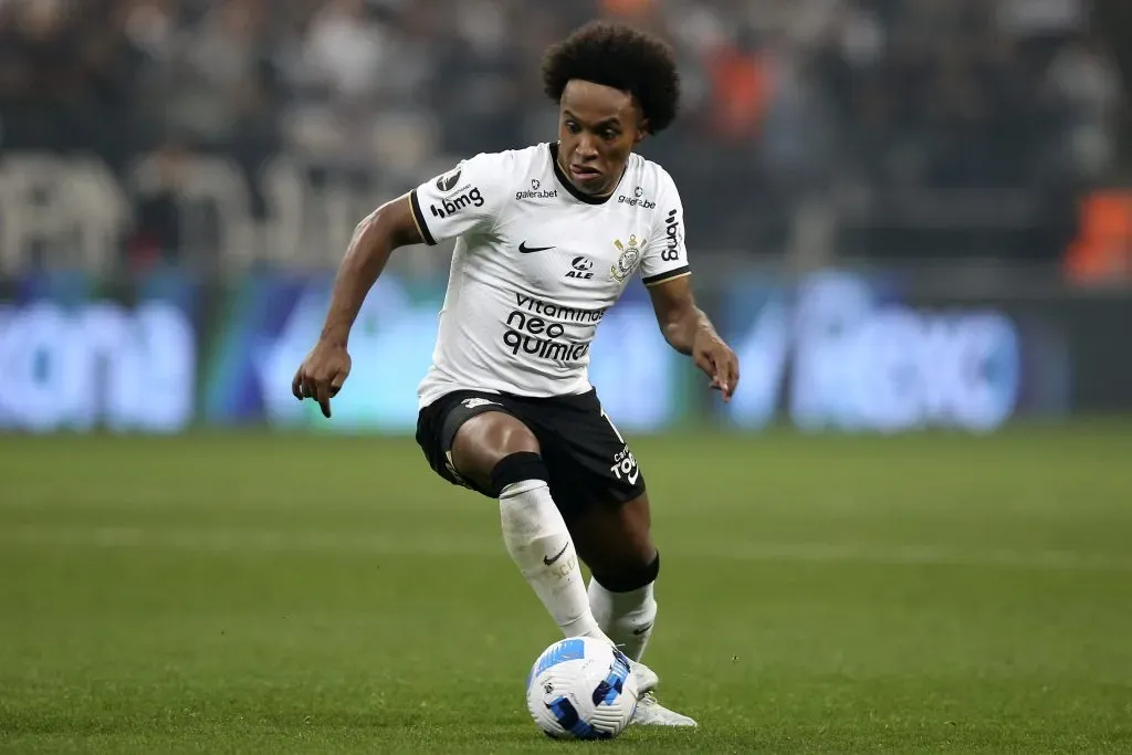 Willian nos tempos de Corinthians (Photo by Alexandre Schneider/Getty Images)