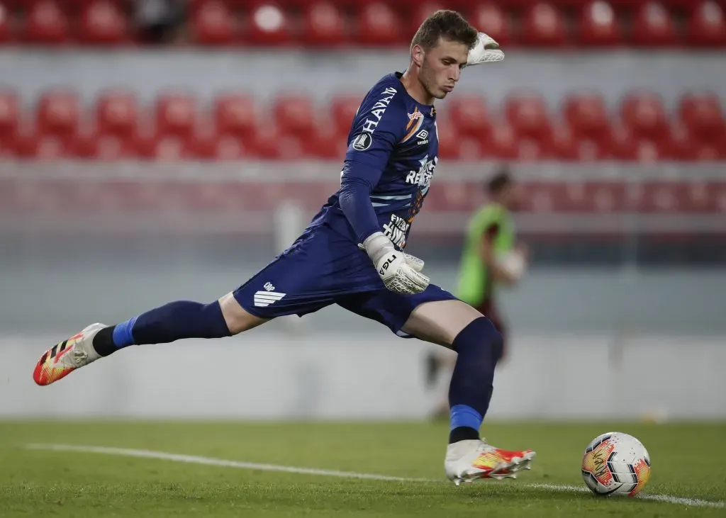 Bento em ação pelo Athletico Paranaense. (Photo by Natacha Pisarenko -Pool/Getty Images)