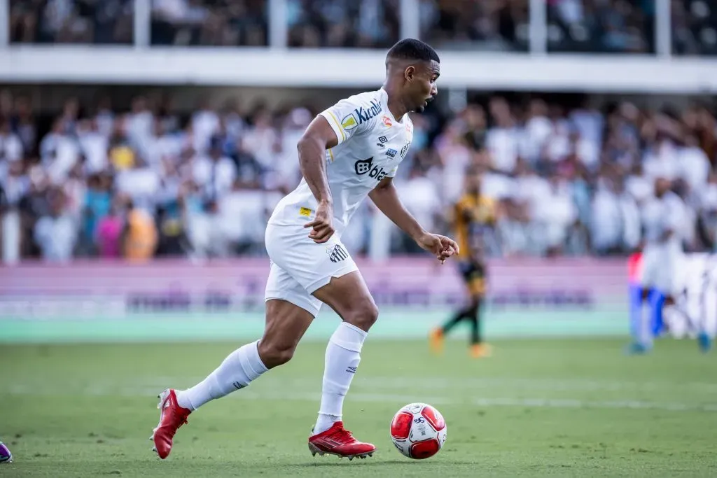 Joaquim em ação pelo Santos. Foto: Abner Dourado/AGIF