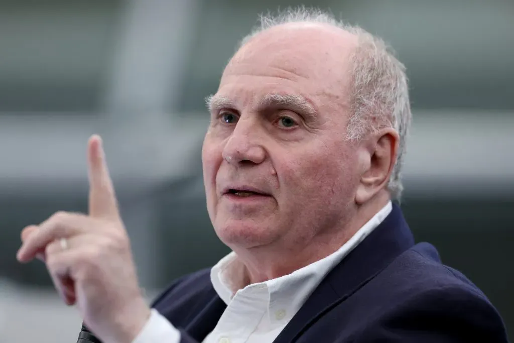 Presidente do Bayern esfria interesse por Xabi Alonso. Foto: Alexander Hassenstein/Getty Images