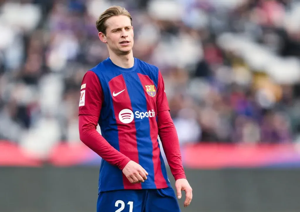 De Jong em ação pelo Barcelona. (Photo by David Ramos/Getty Images)