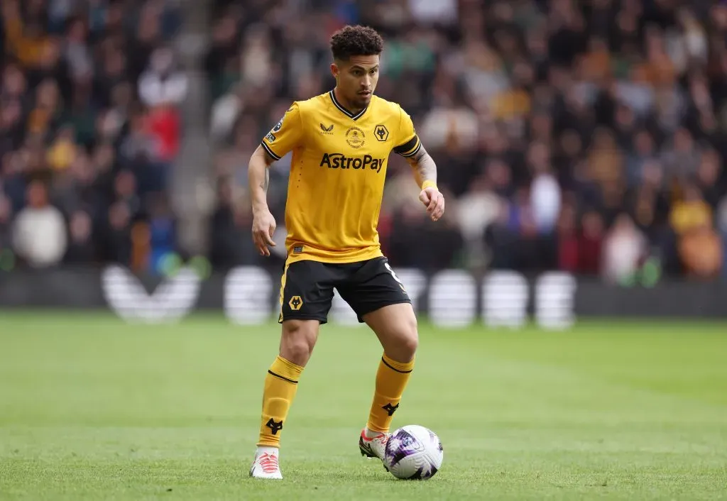 João Gomes em ação pelo Wolverhampton. (Photo by Catherine Ivill/Getty Images)