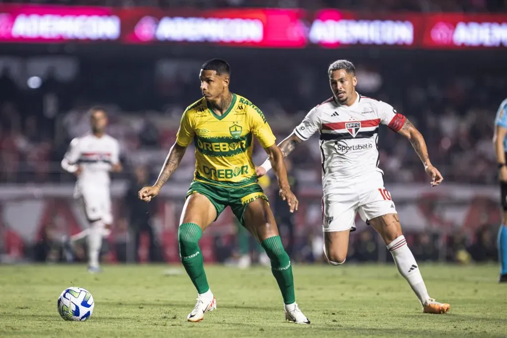 Rikelme em partida contra o São Paulo. Foto: Abner Dourado/AGIF