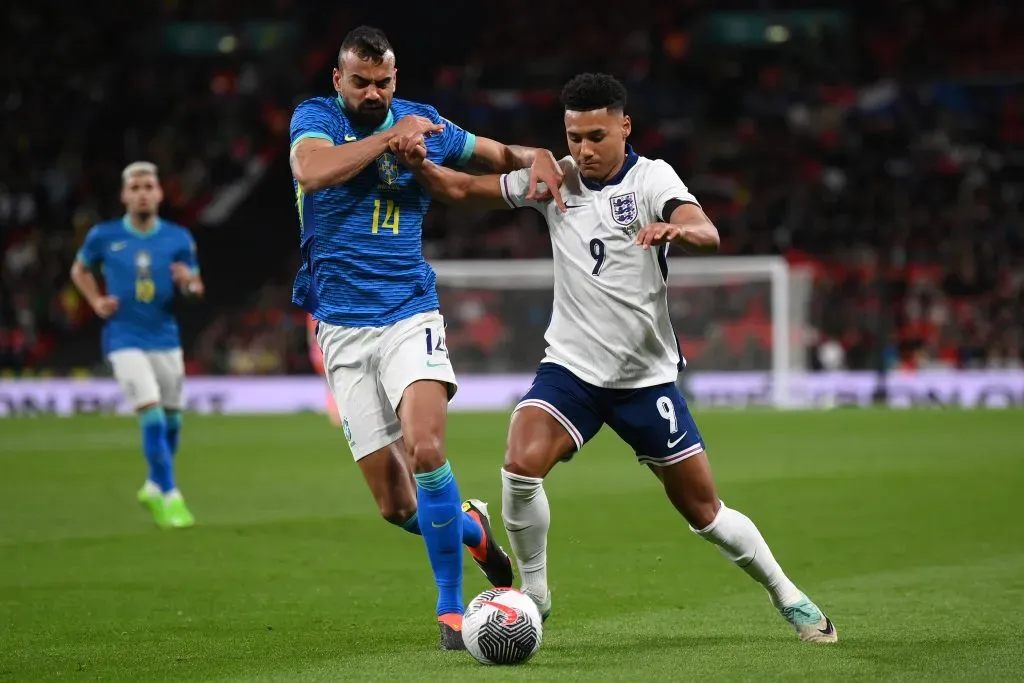 Fabrício Bruno pela Seleção Brasileira contra a Inglaterra. (Photo by Mike Hewitt/Getty Images)