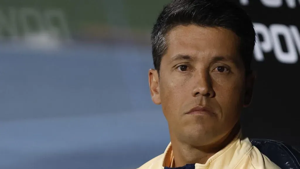 Torcida do São Paulo pede saída de Thiago Carpini. Foto: Rubens Chiri/saopaulofc