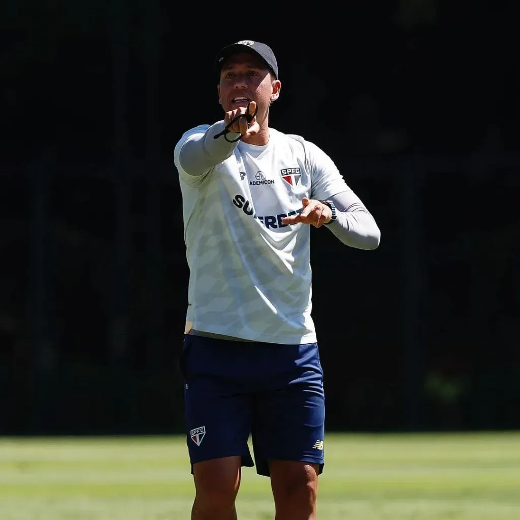 Diretoria não viu evolução no time desde a eliminação no Paulistão | Foto: Rubens Chiri / saopaulofc