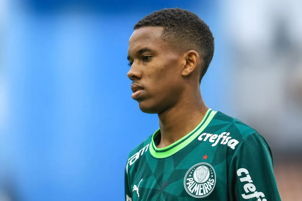 Estevão no duelo diante do Palmeiras. Foto: Marcello Zambrana/AGIF