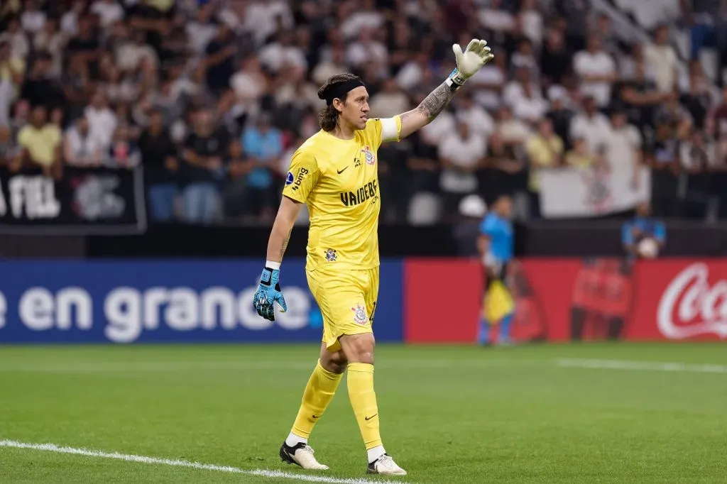 Cássio vai ficar no Corinthians. @romaofotos