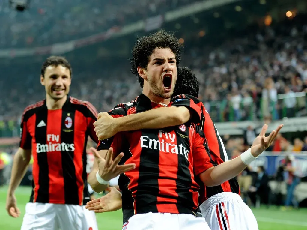 Alexandre Pato no auge da carreira, quando jogou no Milan. Foto: Claudio Villa/Getty Images