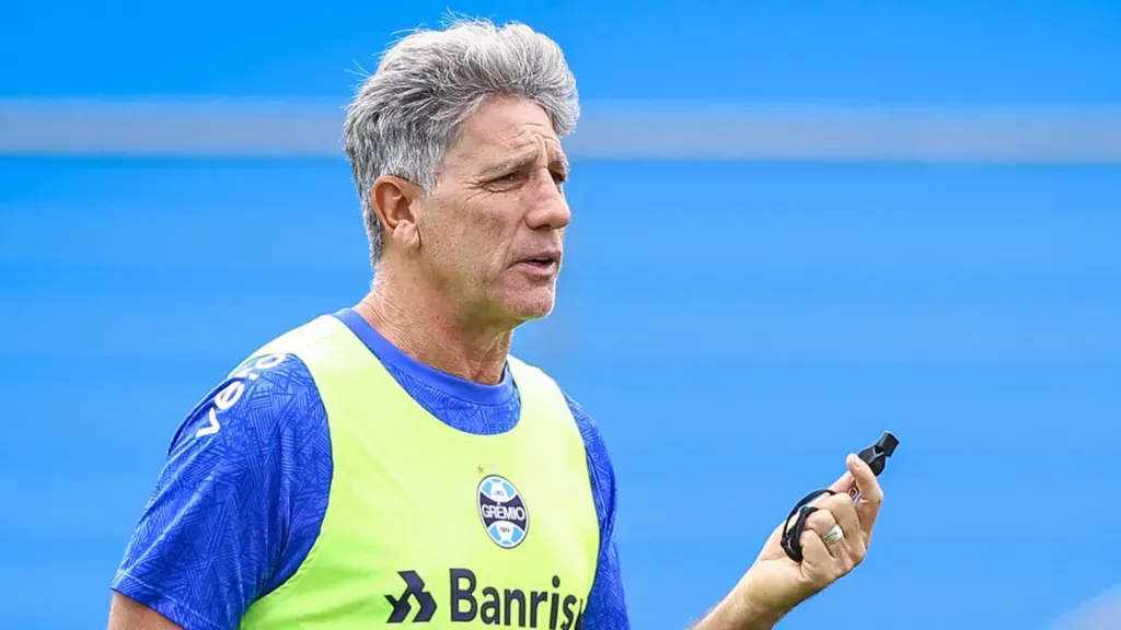 Renato é o grande defensor do atacante no Clube (Foto: Lucas Uebel / Grêmio FBPA / Divulgação)