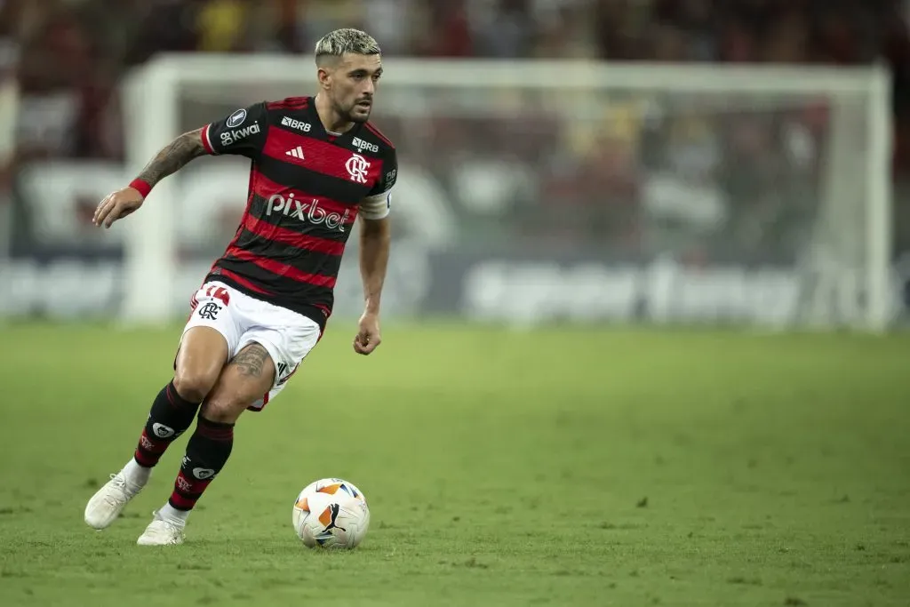 Arrascaeta em ação pelo Flamengo. Foto: Jorge Rodrigues/AGIF