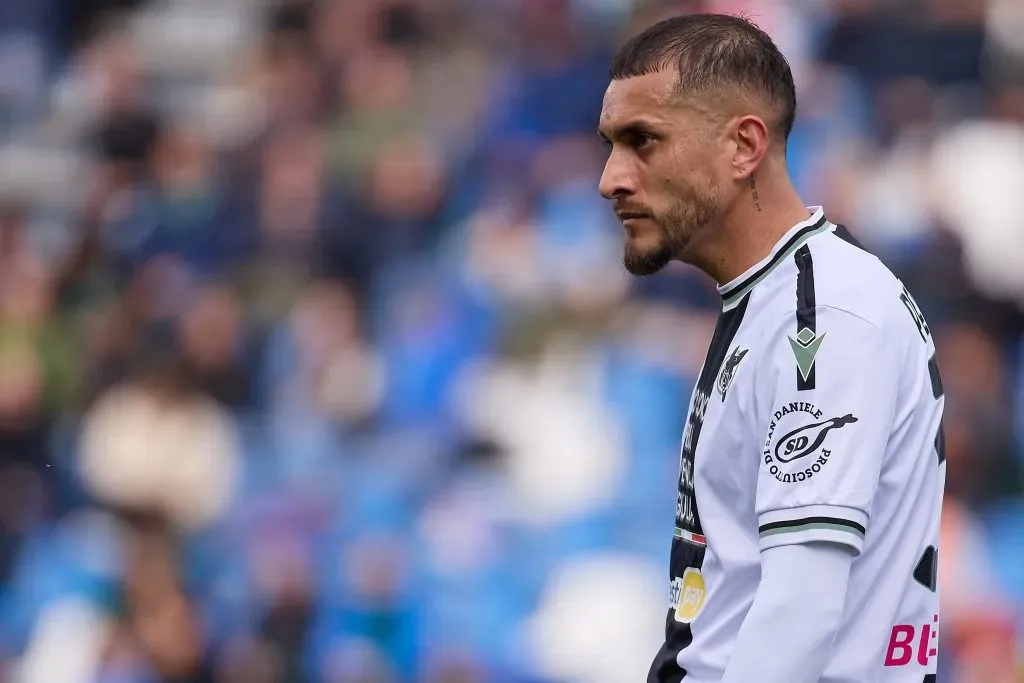 Jogador enfrentando o Sassuolo (Photo by Emmanuele Ciancaglini/Getty Images)