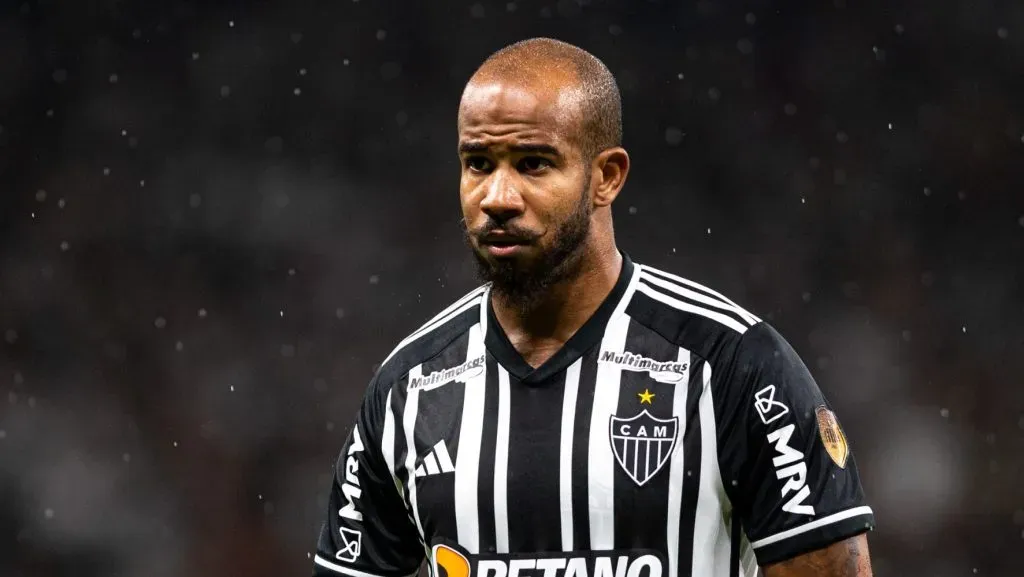 Santos encaminha a contratação de Patrick e mais 2 nomes no mercado da bola Foto: Alessandra Torres/AGIF