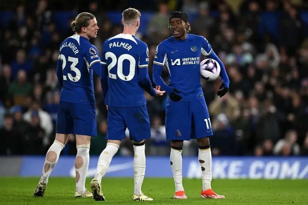 Madueke sofreu e queria cobrar o pênalti (Foto: Justin Setterfield/Getty Images)