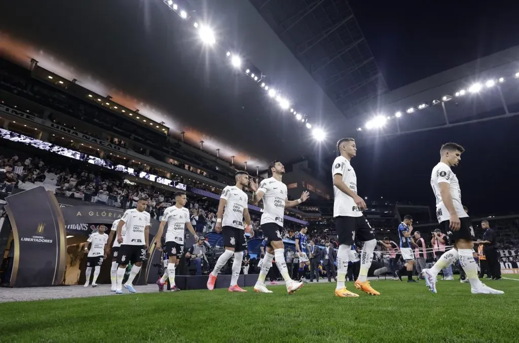 Players of Corinthians . (Photo by Alexandre Schneider/Getty Images)