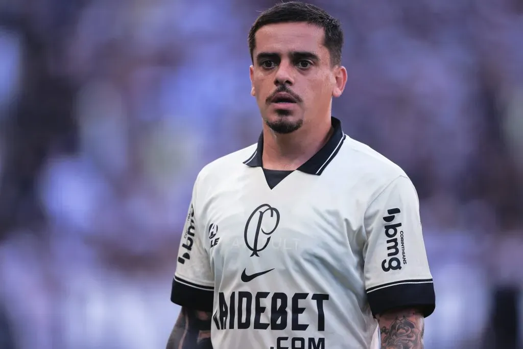 Fagner também vem sendo contestado pela Fiel. Foto: Ettore Chiereguini/AGIF