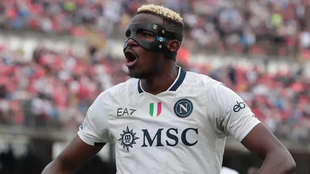 PSG vai oferecer 3 jogadores do seu elenco para fechar a contratação de Osimhen. (Photo by Emilio Andreoli/Getty Images)