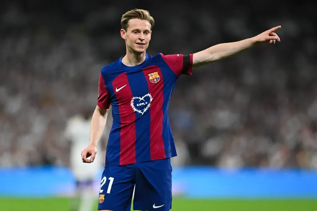 Barça busca interessados em De Jong. (Photo by David Ramos/Getty Images)