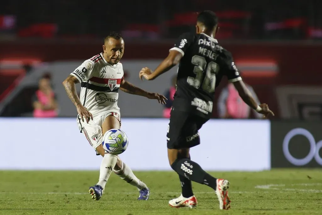 São Paulo contra o Corinthians no MorumBis. (Photo by Miguel Schincariol/Getty Images)