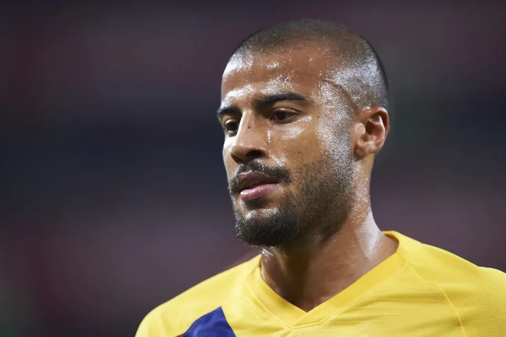 Rafinha em campo pelo Barcelona (Photo by Juan Manuel Serrano Arce/Getty Images)