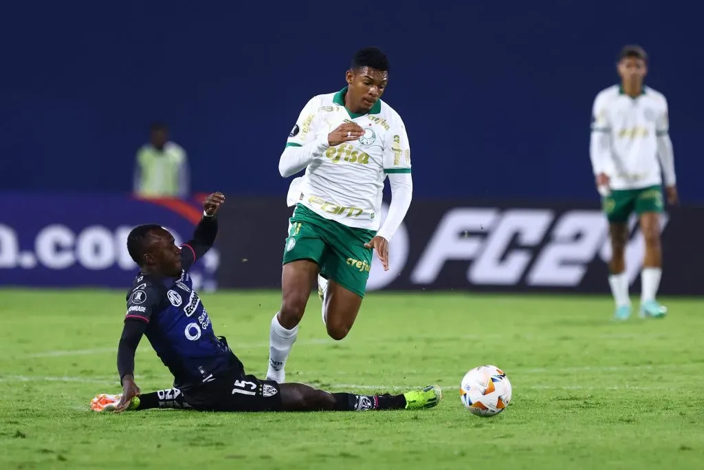 Luis Guilherme of Palmeiras (Photo by Franklin Jacome/Getty Images)