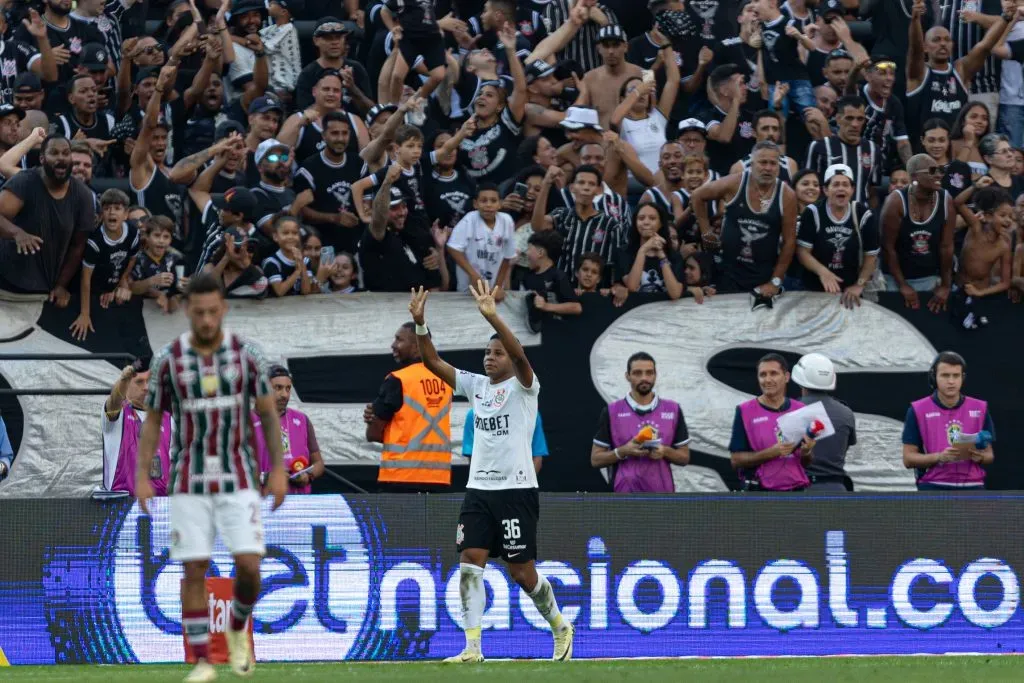 Wesley foi destaque na vitória do Corinthians contra o Fluminense | Foto: Leonardo Lima/AGIF