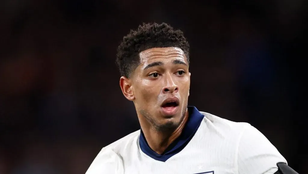 Bellingham vive noite na Inglaterra. Foto: Catherine Ivill/Getty Images