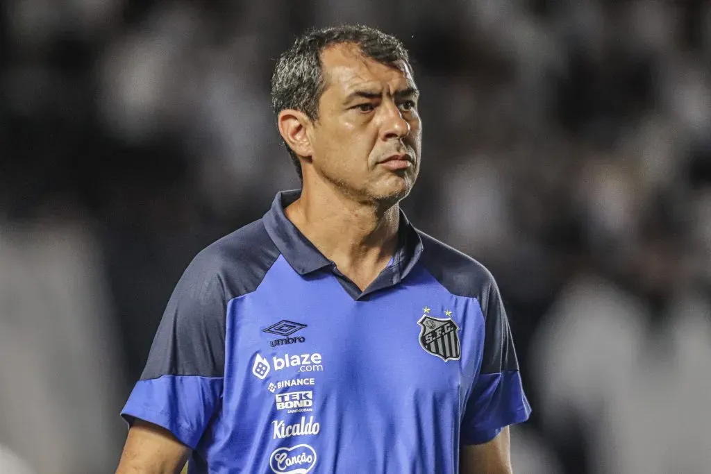 Carille no duelo diante da Portuguesa. Foto: Reinaldo Campos/AGIF