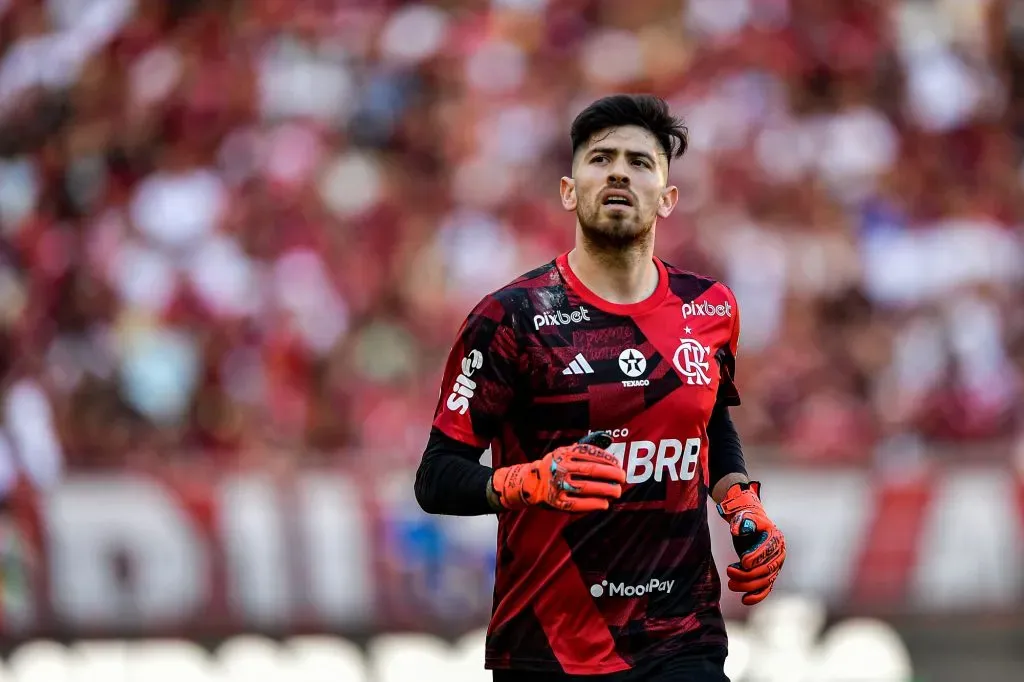 Rossi será reserva na Copa do Brasil (Foto: Thiago Ribeiro/AGIF)