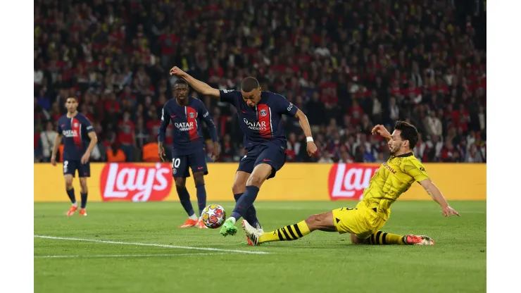 Borussia faz gol depois de PSG carimbar a trave. Foto: Richard Heathcote/Getty Images