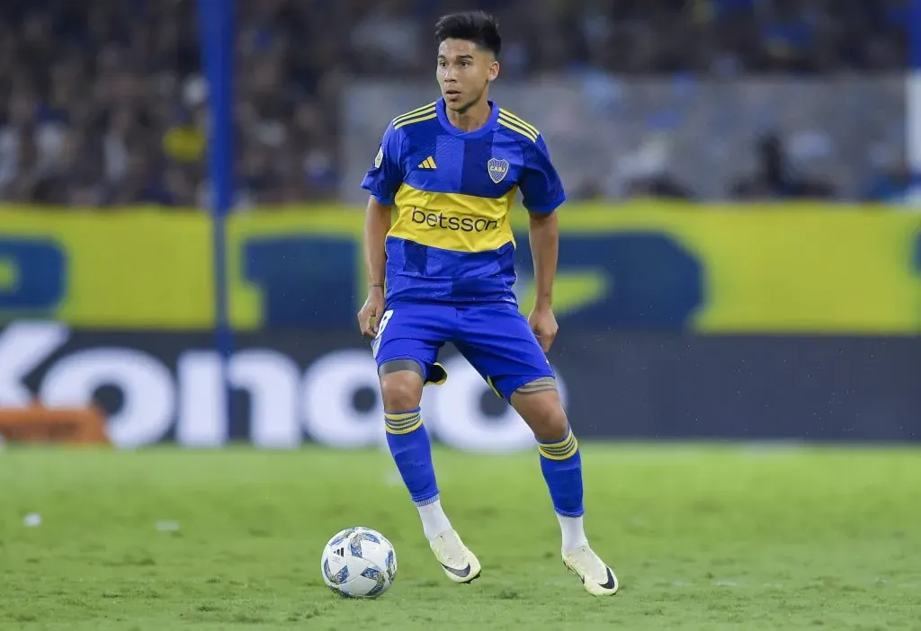 Guillermo Fernandéz em ação pelo Boca Juniors. (Photo by Marcelo Endelli/Getty Images)