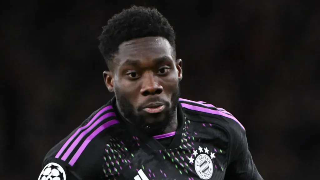 Davies marcou contra o Real Madrid (Foto: Mike Hewitt/Getty Images)