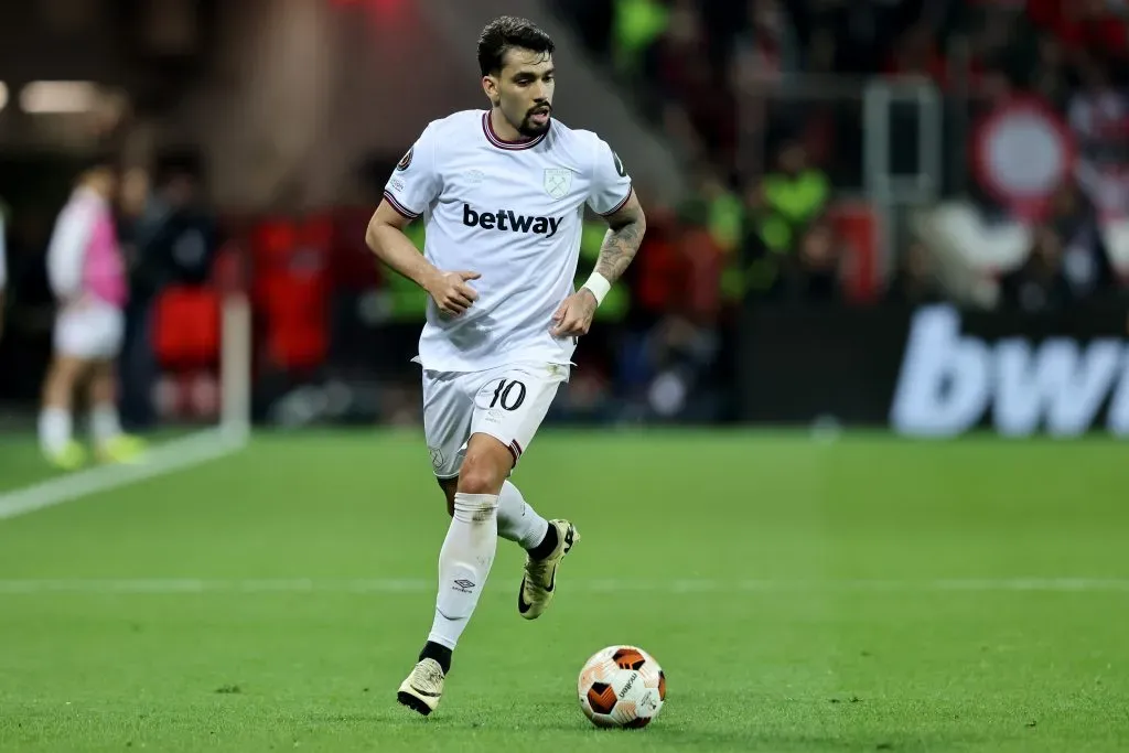 Paquetá não jogou mais que Valdivia, segundo o ex-jogador. Foto: Christof Koepsel/Getty Images