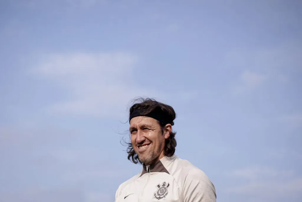 Cássio ainda não definiu seu futuro. Goleiro está dividido entre a ideia anterior de se aposentar no futuro pelo clube e o desejo de ser titular em novos ares \ foto: rodrigo coca/agência corinthians