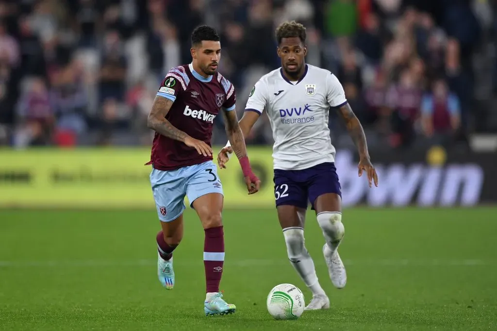 Nilson Angulo em ação na Europa League. (Photo by Justin Setterfield/Getty Images)