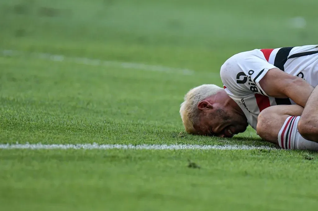 Calleri tem sofrido com lesões no São Paulo. Foto: Thiago Ribeiro/AGIF