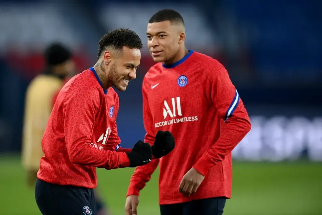 Neymar and Kylian Mbappe of Paris Saint-Germain (Photo by Matthias Hangst/Getty Images)