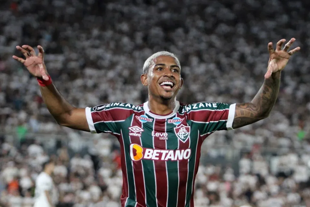 John Kennedy celebrando gol pelo Fluminense. (Photo by Christian Alvarenga/Getty Images)