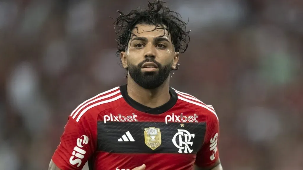 Flamengo decide se vai ou não renovar com Gabigol, alvo de Corinthians, Cruzeiro e Grêmio. Foto: Jorge Rodrigues/AGIF