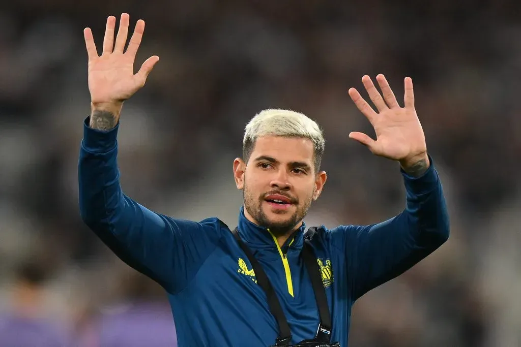 Bruno Guimarães pode rumar ao City (Photo by Morgan Hancock/Getty Images)