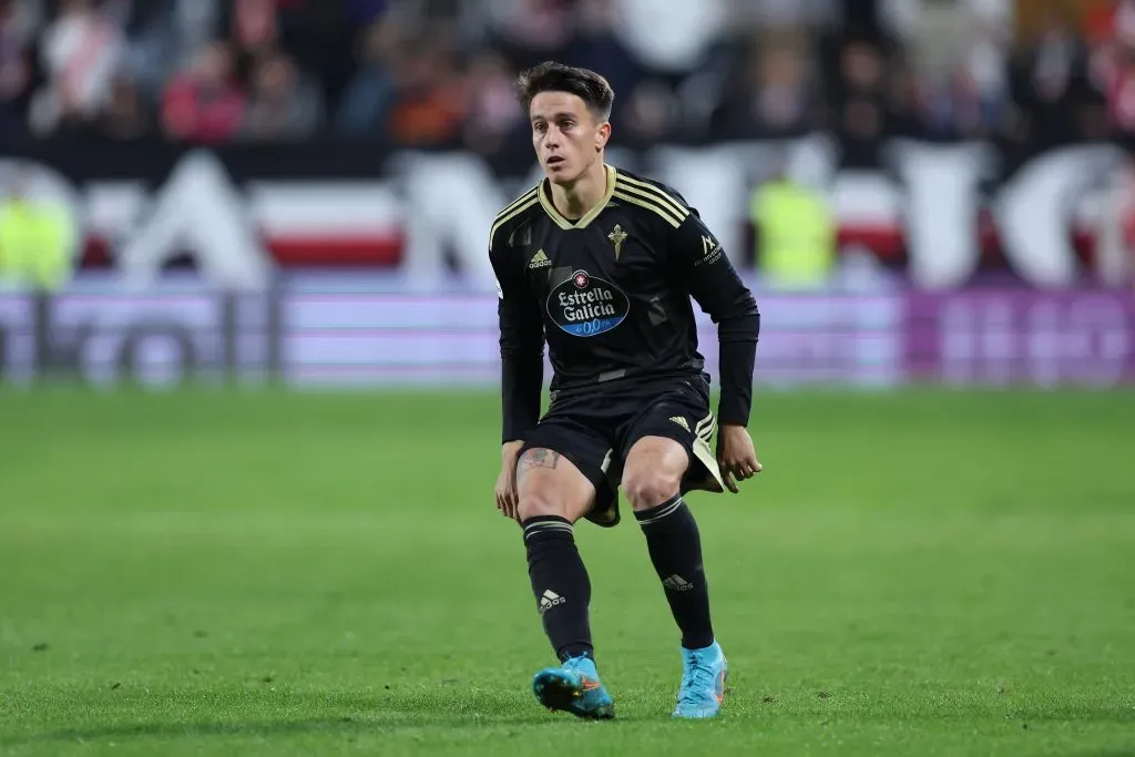 Franco Cervi em ação com a camisa do Celta de Vigo (Foto: Gonzalo Arroyo Moreno/Getty Images)